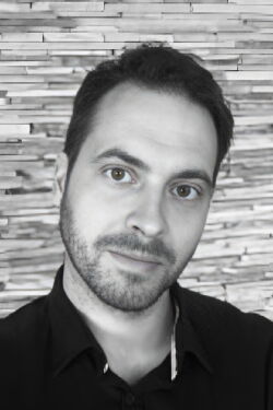 Áron Szabó