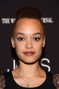 Britne Oldford