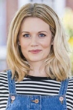 Cara Theobold