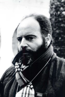 Carles Mira