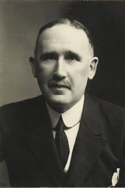 Carlos Arniches