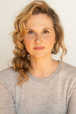 Caroline Bouchard