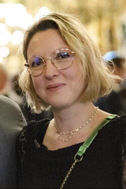 Cathy Kostova