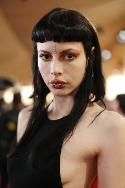 Charlotte Kemp Muhl