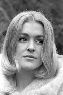 Christine Hargreaves