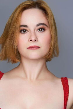 Claire Kniaz