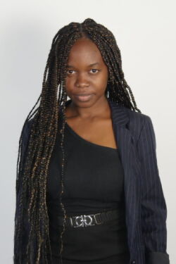 Claúdia Nekongo