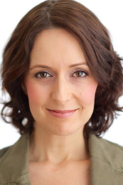 Dana Lyn Baron