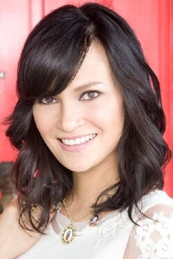 Daphne Oseña-Paez