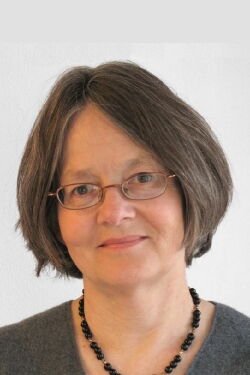 Deborah Loomis