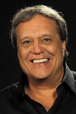 Dennis Carvalho