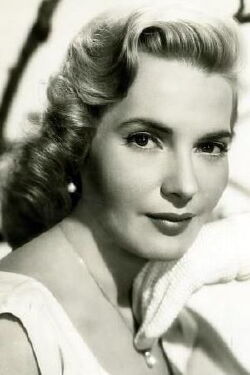 Elaine Aiken