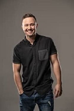 Elz Carrad
