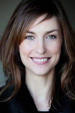Émilie Caen