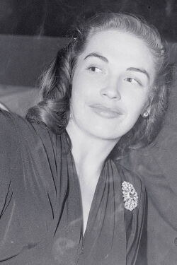 Esperanza Baur