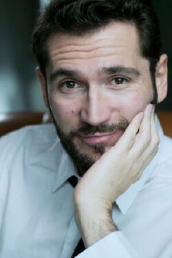Geoffrey Lopez