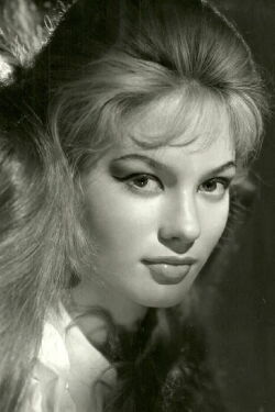 Gillian Hills