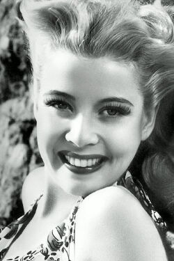 Gloria DeHaven