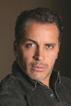 Gustavo Loza
