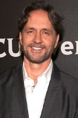 Guy Ecker