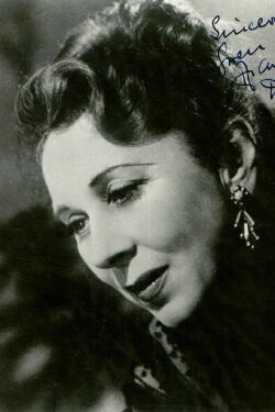 Gwen Ffrangcon Davies