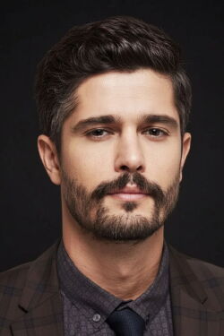 Haluk Piyes