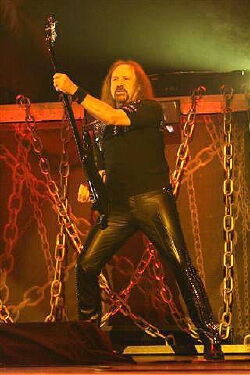 Ian Hill