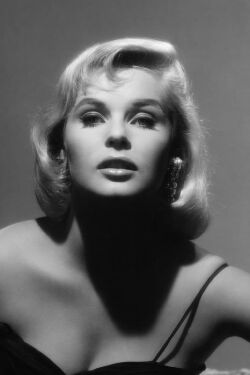 Ingrid Goude