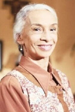 Josefina Echánove