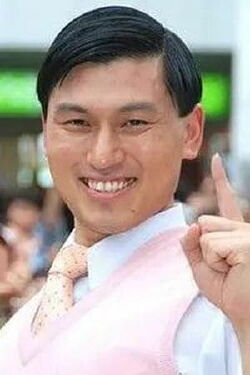 Kasuga Toshiaki