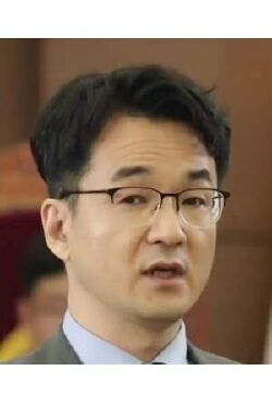 Kim Seong-yong