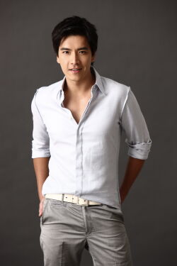 Kingone Wang