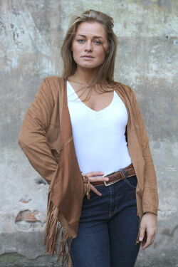Laura Atelsone