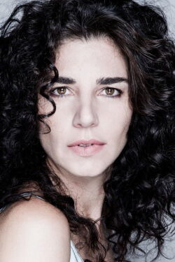 Laura Fajngold