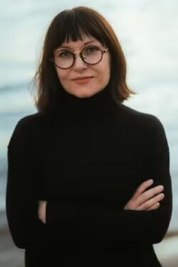 Leah Kardos