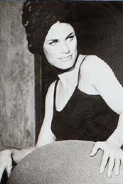Lola Larson