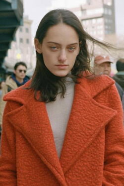 Lola Pierson