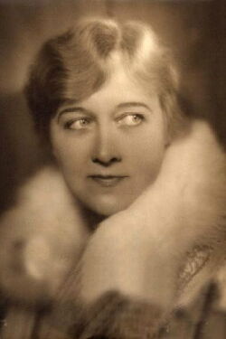 Louise Dresser