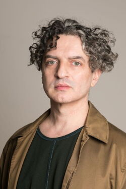 Luciano Azzigotti