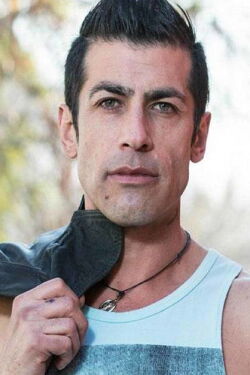 Luis Uribe