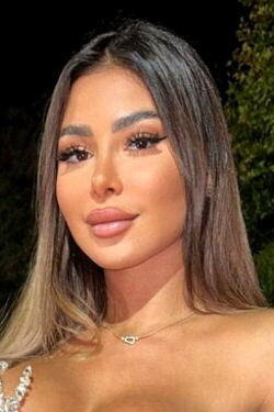 Maeva Ghennam