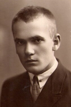 Maksim Luzhanin