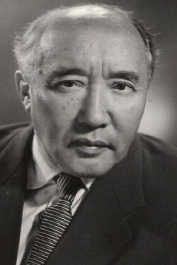 Mukhtar Auezov