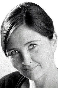 Noni Lewis