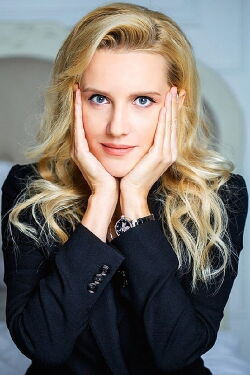Oksana Karas