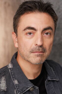 Raúl E. Peyret