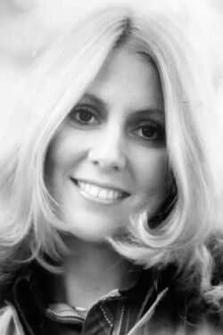 Renée Martel