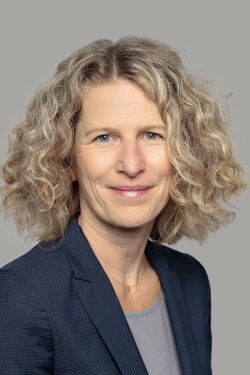 Sabine Fischer