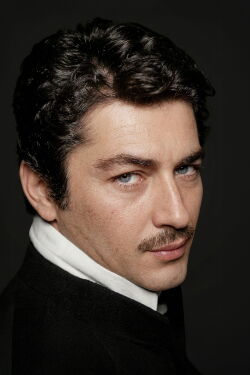 Salih Güney