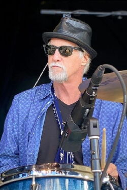 Stan Lynch